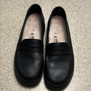 Birkenstock Classic Black Leather Loafers size 10/41 N